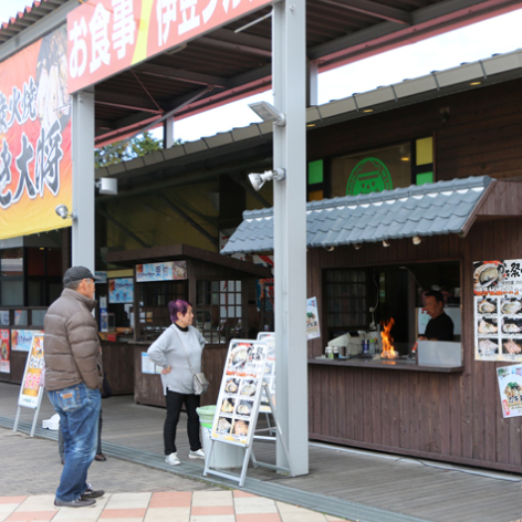 炭火焼　海鮮バーベキュー